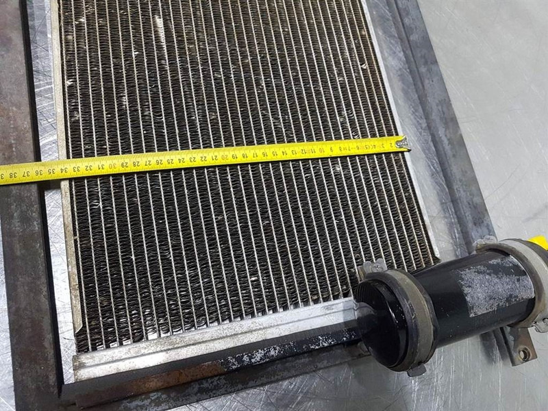 JCB 416 HT-Airco condenser/Klimakondensator/Koeler - Πλαίσιο/ Σασί για Κατασκευή μηχανήματα: φωτογραφία 5 JCB 416 HT-Airco condenser/Klimakondensator/Koeler - Πλαίσιο/ Σασί για Κατασκευή μηχανήματα: φωτογραφία 5