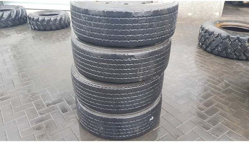 LEAO 315/60-R22.5 - Tyre/Reifen/Band - Ελαστικά και ζάντες για Κατασκευή μηχανήματα: φωτογραφία 1 LEAO 315/60-R22.5 - Tyre/Reifen/Band - Ελαστικά και ζάντες για Κατασκευή μηχανήματα: φωτογραφία 1
