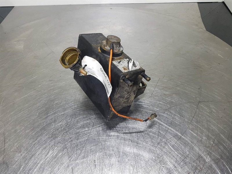 Liebherr A904-7025853-Expansion tank/Ausgleichsbehälter - Κινητήρας και ανταλλακτικά για Κατασκευή μηχανήματα: φωτογραφία 2 Liebherr A904-7025853-Expansion tank/Ausgleichsbehälter - Κινητήρας και ανταλλακτικά για Κατασκευή μηχανήματα: φωτογραφία 2