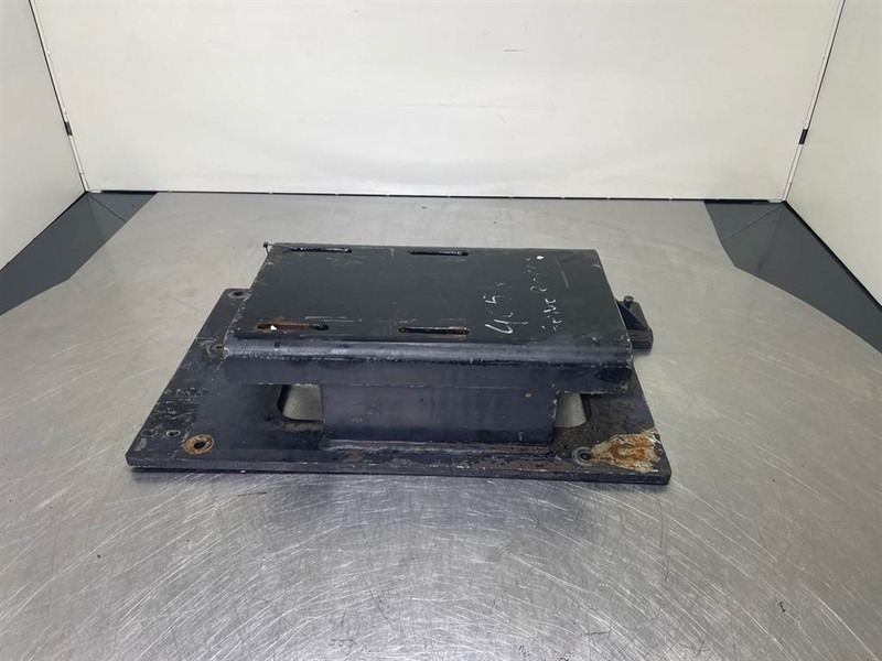 Liebherr A904C - Generator frame/plate - Πλαίσιο/ Σασί για Κατασκευή μηχανήματα: φωτογραφία 2 Liebherr A904C - Generator frame/plate - Πλαίσιο/ Σασί για Κατασκευή μηχανήματα: φωτογραφία 2