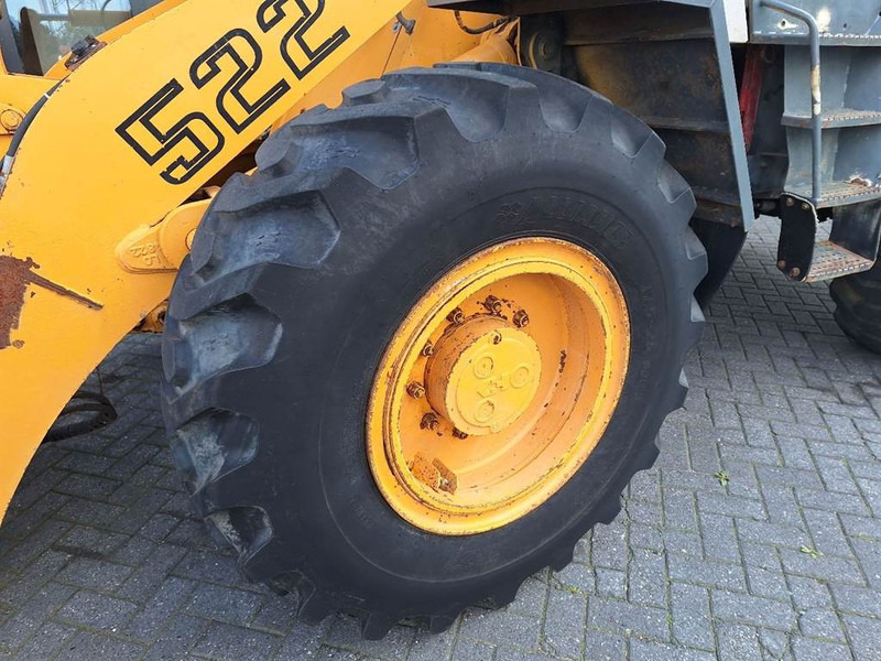 Liebherr L522 - Ελαστιχοφόρος φορτωτής: φωτογραφία 5 Liebherr L522 - Ελαστιχοφόρος φορτωτής: φωτογραφία 5