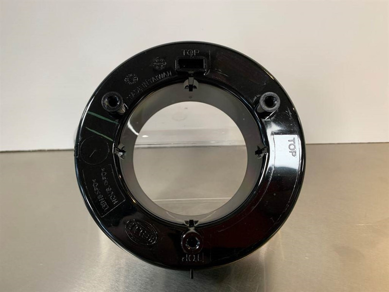 Liebherr LH - 10665277 - Light/Leuchte/Verlichting - Φωτισμός για Κατασκευή μηχανήματα: φωτογραφία 2 Liebherr LH - 10665277 - Light/Leuchte/Verlichting - Φωτισμός για Κατασκευή μηχανήματα: φωτογραφία 2