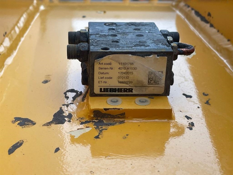 Liebherr LH24M-94024273-Adjustable boom/Verstellausleger - Μπούμα για Κατασκευή μηχανήματα: φωτογραφία 5 Liebherr LH24M-94024273-Adjustable boom/Verstellausleger - Μπούμα για Κατασκευή μηχανήματα: φωτογραφία 5