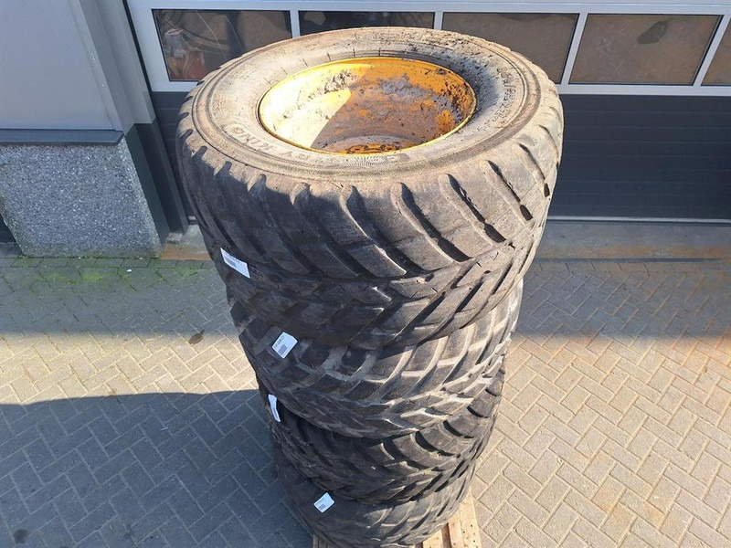 Mecalac 12MTX-Nokian 560/45R22.5-Tire/Reifen/Band - Ελαστικά και ζάντες για Κατασκευή μηχανήματα: φωτογραφία 3 Mecalac 12MTX-Nokian 560/45R22.5-Tire/Reifen/Band - Ελαστικά και ζάντες για Κατασκευή μηχανήματα: φωτογραφία 3