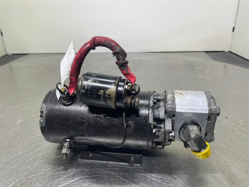 New Holland W110C-84419597-Compact-/steering unit - Υδραυλικό για Κατασκευή μηχανήματα: φωτογραφία 4 New Holland W110C-84419597-Compact-/steering unit - Υδραυλικό για Κατασκευή μηχανήματα: φωτογραφία 4