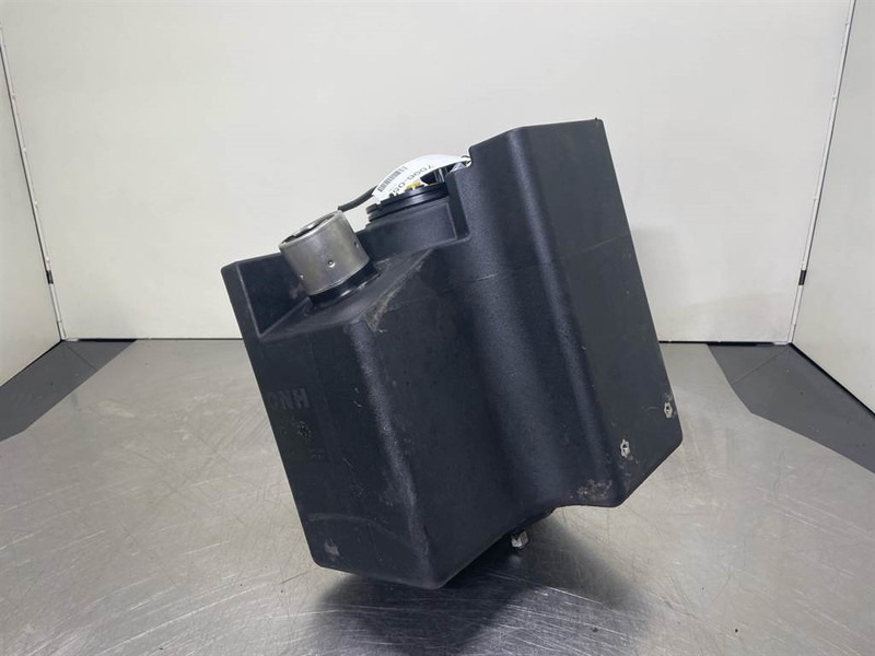 New Holland W110C-CNH 84491464-Fuel tank/Kraftstofftank - Πλαίσιο/ Σασί για Κατασκευή μηχανήματα: φωτογραφία 3 New Holland W110C-CNH 84491464-Fuel tank/Kraftstofftank - Πλαίσιο/ Σασί για Κατασκευή μηχανήματα: φωτογραφία 3