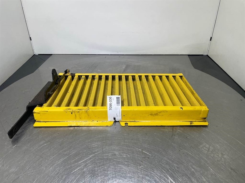 New Holland W110C - Hood/Haube/Kap - Πλαίσιο/ Σασί για Κατασκευή μηχανήματα: φωτογραφία 2 New Holland W110C - Hood/Haube/Kap - Πλαίσιο/ Σασί για Κατασκευή μηχανήματα: φωτογραφία 2