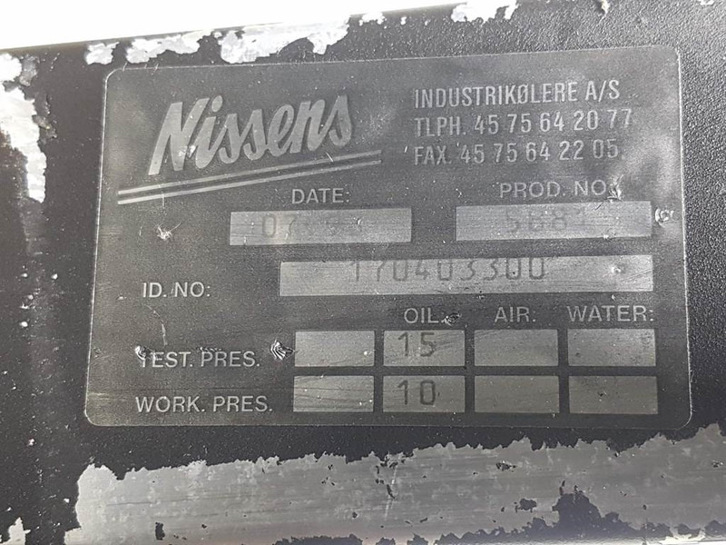 Nissens 170403300 - Oil Cooler/Kühler/Koeler - Κινητήρας και ανταλλακτικά για Κατασκευή μηχανήματα: φωτογραφία 4 Nissens 170403300 - Oil Cooler/Kühler/Koeler - Κινητήρας και ανταλλακτικά για Κατασκευή μηχανήματα: φωτογραφία 4