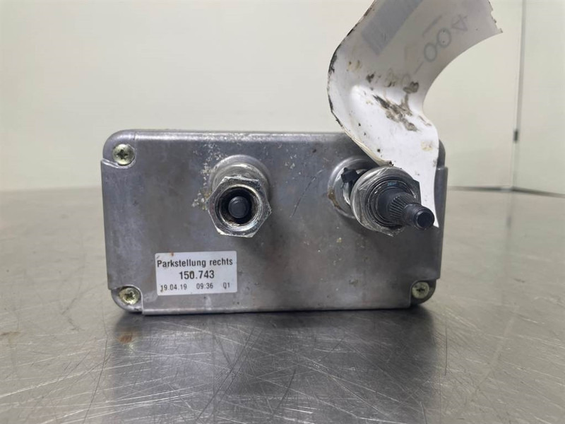 O & K L25.5-Valeo 150.743-24V-Wiper motor/Wischermotor - Ηλεκτρικό σύστημα για Κατασκευή μηχανήματα: φωτογραφία 5 O & K L25.5-Valeo 150.743-24V-Wiper motor/Wischermotor - Ηλεκτρικό σύστημα για Κατασκευή μηχανήματα: φωτογραφία 5