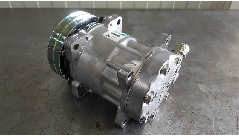 SANDEN SD7H15-S8220-Compressor/Kompressor/Aircopom - Κομπρεσέρ A/C για Κατασκευή μηχανήματα: φωτογραφία 2 SANDEN SD7H15-S8220-Compressor/Kompressor/Aircopom - Κομπρεσέρ A/C για Κατασκευή μηχανήματα: φωτογραφία 2