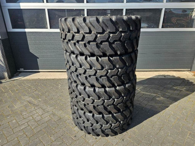 SWT 405/70R20 (16.0/70R20) *NEW* - Tire/Reifen/Band - Ελαστικά και ζάντες για Κατασκευή μηχανήματα: φωτογραφία 2 SWT 405/70R20 (16.0/70R20) *NEW* - Tire/Reifen/Band - Ελαστικά και ζάντες για Κατασκευή μηχανήματα: φωτογραφία 2