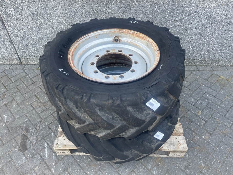 Schaeff SKS661-BKT 405/70-24 (16/70-24)-Tire/Reifen/Band - Ελαστικά και ζάντες για Κατασκευή μηχανήματα: φωτογραφία 2 Schaeff SKS661-BKT 405/70-24 (16/70-24)-Tire/Reifen/Band - Ελαστικά και ζάντες για Κατασκευή μηχανήματα: φωτογραφία 2