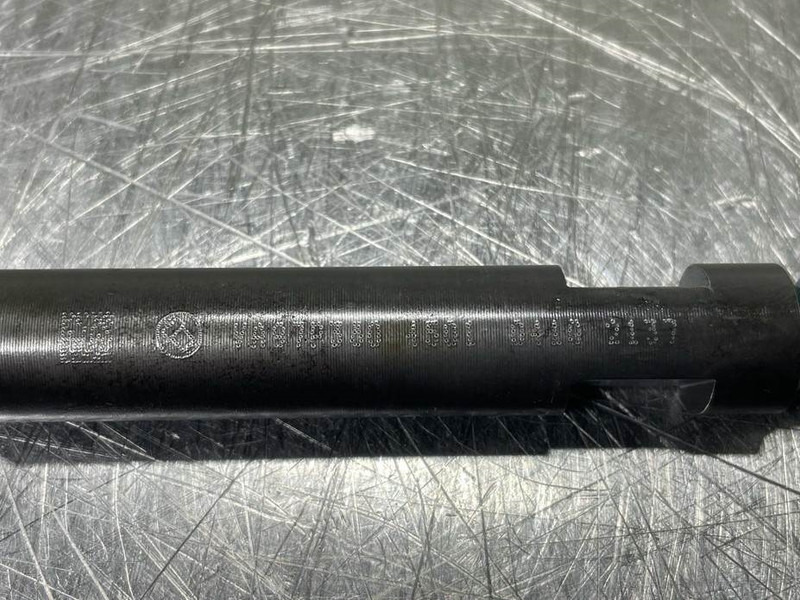 Volvo L30B-Z/X-Deutz TD2011L04I-Injector/Einspritzdüse - Κινητήρας για Κατασκευή μηχανήματα: φωτογραφία 3 Volvo L30B-Z/X-Deutz TD2011L04I-Injector/Einspritzdüse - Κινητήρας για Κατασκευή μηχανήματα: φωτογραφία 3