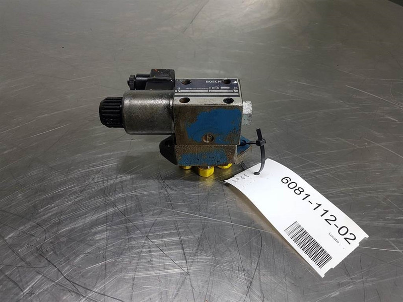 Zeppelin ZL100-Bosch 081WV06P1V1014WS012-0810091232-Valve - Υδραυλικό για Κατασκευή μηχανήματα: φωτογραφία 1 Zeppelin ZL100-Bosch 081WV06P1V1014WS012-0810091232-Valve - Υδραυλικό για Κατασκευή μηχανήματα: φωτογραφία 1