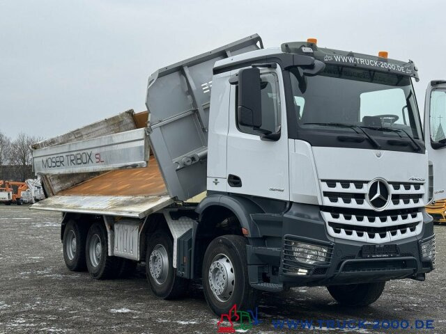 Mercedes-Benz Arocs 3248 8x4/4 Moser 3 Seiten Kipper Retarder - Φορτηγό ανατρεπόμενο: φωτογραφία 4 Mercedes-Benz Arocs 3248 8x4/4 Moser 3 Seiten Kipper Retarder - Φορτηγό ανατρεπόμενο: φωτογραφία 4