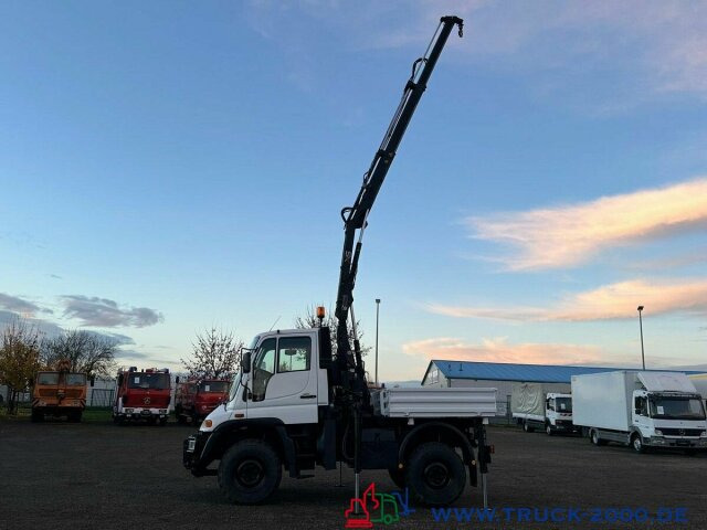 Unimog U 300 4x4 mit Kran Nur 78.144 KM zGG.7.490Kg. - Μικρό φορτηγό με καρότσα: φωτογραφία 2 Unimog U 300 4x4 mit Kran Nur 78.144 KM zGG.7.490Kg. - Μικρό φορτηγό με καρότσα: φωτογραφία 2
