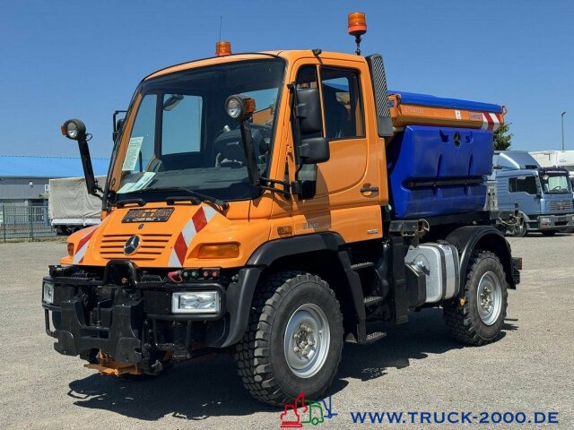 Unimog U300 4x4 Winterdienst Salzstreuer Zapfwelle - Φορτηγό: φωτογραφία 4 Unimog U300 4x4 Winterdienst Salzstreuer Zapfwelle - Φορτηγό: φωτογραφία 4