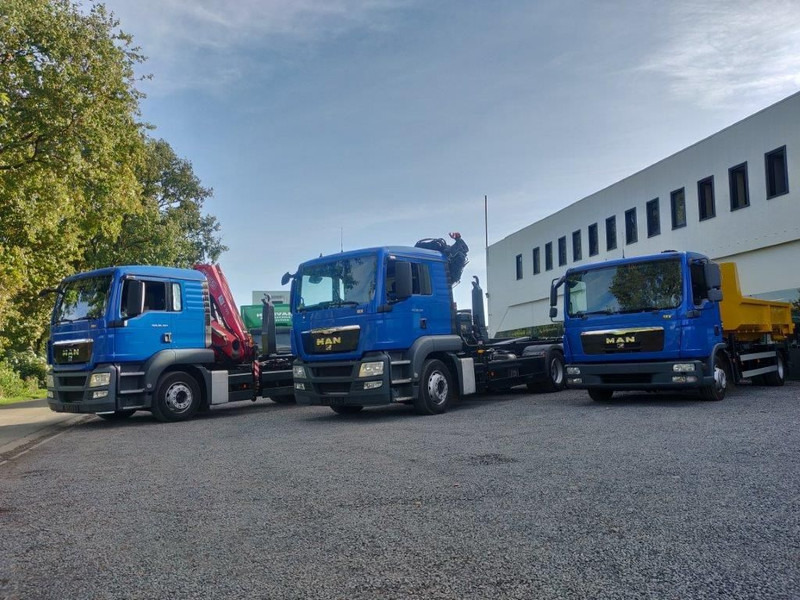 MAN Wij zoeken vrachtwagens / kranen / containersystemen - Φορτηγό κόφα: φωτογραφία 1 MAN Wij zoeken vrachtwagens / kranen / containersystemen - Φορτηγό κόφα: φωτογραφία 1
