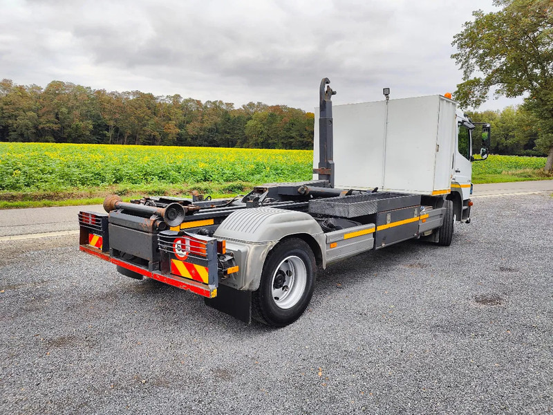 Mercedes-Benz Atego 1218 Containersystem / Hooklift Hyvalift - Φορτηγό φόρτωσης γάντζου: φωτογραφία 3 Mercedes-Benz Atego 1218 Containersystem / Hooklift Hyvalift - Φορτηγό φόρτωσης γάντζου: φωτογραφία 3