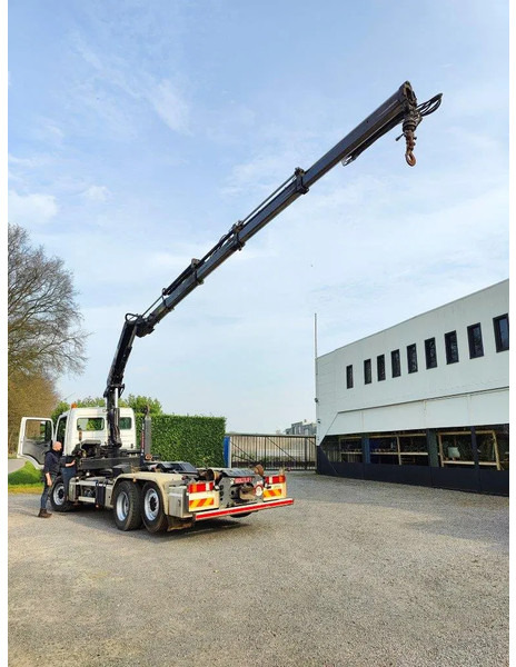 Mercedes-Benz Axor 2536 Euro5 container multilift crane HIAB 220 - Φορτηγό φόρτωσης γάντζου, Φορτηγό με γερανό: φωτογραφία 5 Mercedes-Benz Axor 2536 Euro5 container multilift crane HIAB 220 - Φορτηγό φόρτωσης γάντζου, Φορτηγό με γερανό: φωτογραφία 5