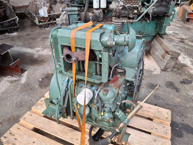 Deutz F2L912 - Κινητήρας: φωτογραφία 2 Deutz F2L912 - Κινητήρας: φωτογραφία 2