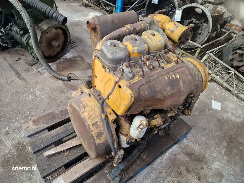 Deutz F3L912 - Κινητήρας: φωτογραφία 1 Deutz F3L912 - Κινητήρας: φωτογραφία 1