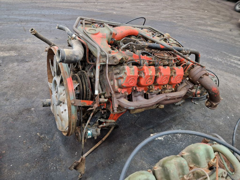 Mercedes-Benz OM442LA - Κινητήρας: φωτογραφία 1 Mercedes-Benz OM442LA - Κινητήρας: φωτογραφία 1