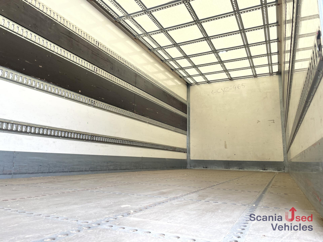 SCANIA P 320 DB6x2*4MNB RETARDER FULL AIR 8T TAIL LIFT 2T - Φορτηγό κόφα: φωτογραφία 2 SCANIA P 320 DB6x2*4MNB RETARDER FULL AIR 8T TAIL LIFT 2T - Φορτηγό κόφα: φωτογραφία 2