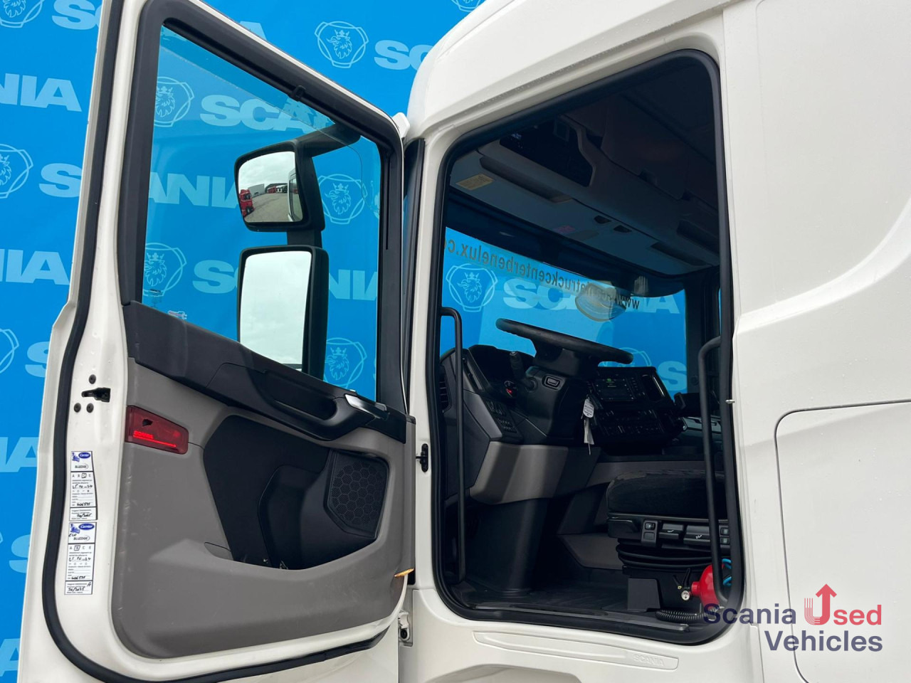 SCANIA R 410 B6x2*4NB LNG RETARDER FRIGO CHEREAU 765x250x - Φορτηγό ψυγείο: φωτογραφία 2 SCANIA R 410 B6x2*4NB LNG RETARDER FRIGO CHEREAU 765x250x - Φορτηγό ψυγείο: φωτογραφία 2