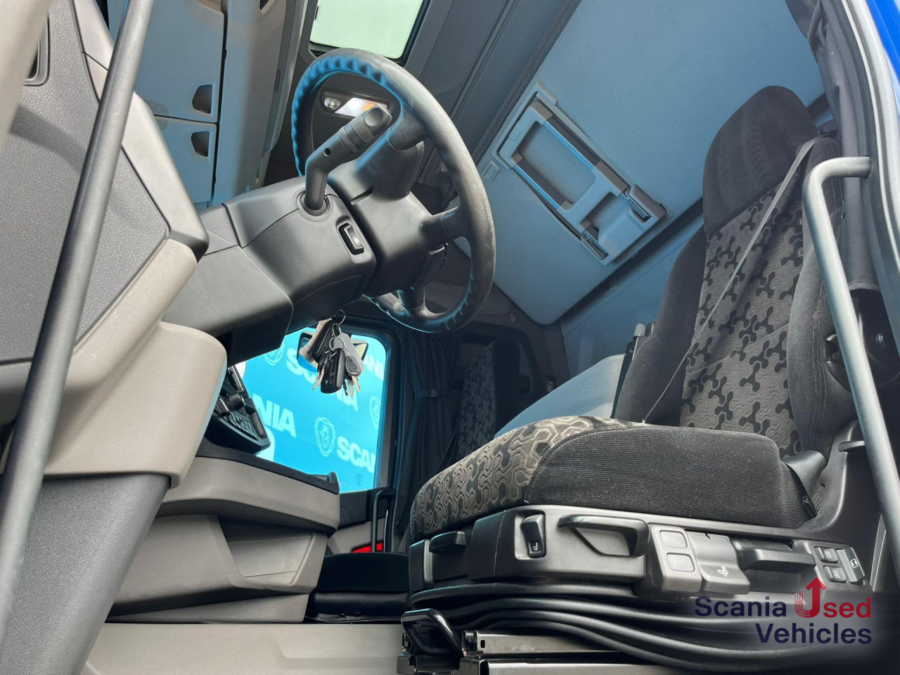 SCANIA R 450 A4x2EB MEGA / VOLUME DIFF-LOCK PTOV AIRCO - Τράκτορας: φωτογραφία 2 SCANIA R 450 A4x2EB MEGA / VOLUME DIFF-LOCK PTOV AIRCO - Τράκτορας: φωτογραφία 2