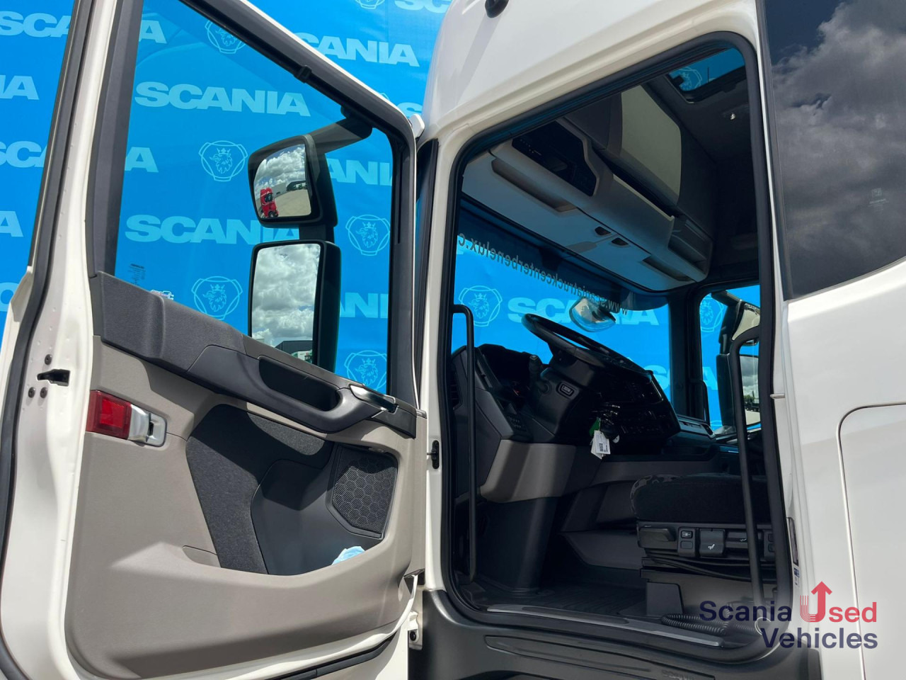 SCANIA R 450 A4x2EB RETARDER MEGA / VOLUME DIFF-L 8T PTOV - Τράκτορας: φωτογραφία 2 SCANIA R 450 A4x2EB RETARDER MEGA / VOLUME DIFF-L 8T PTOV - Τράκτορας: φωτογραφία 2