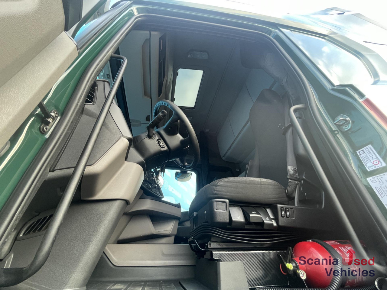 SCANIA R 450 A4x2NA DIFF-L RETARDER ADR-FL PARK AIRCO - Τράκτορας: φωτογραφία 4 SCANIA R 450 A4x2NA DIFF-L RETARDER ADR-FL PARK AIRCO - Τράκτορας: φωτογραφία 4