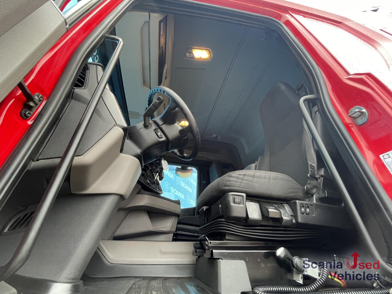 SCANIA R 450 A4x2NB DIFF-L RETARDER FULL AIR HYDRO 8T - Τράκτορας: φωτογραφία 4 SCANIA R 450 A4x2NB DIFF-L RETARDER FULL AIR HYDRO 8T - Τράκτορας: φωτογραφία 4