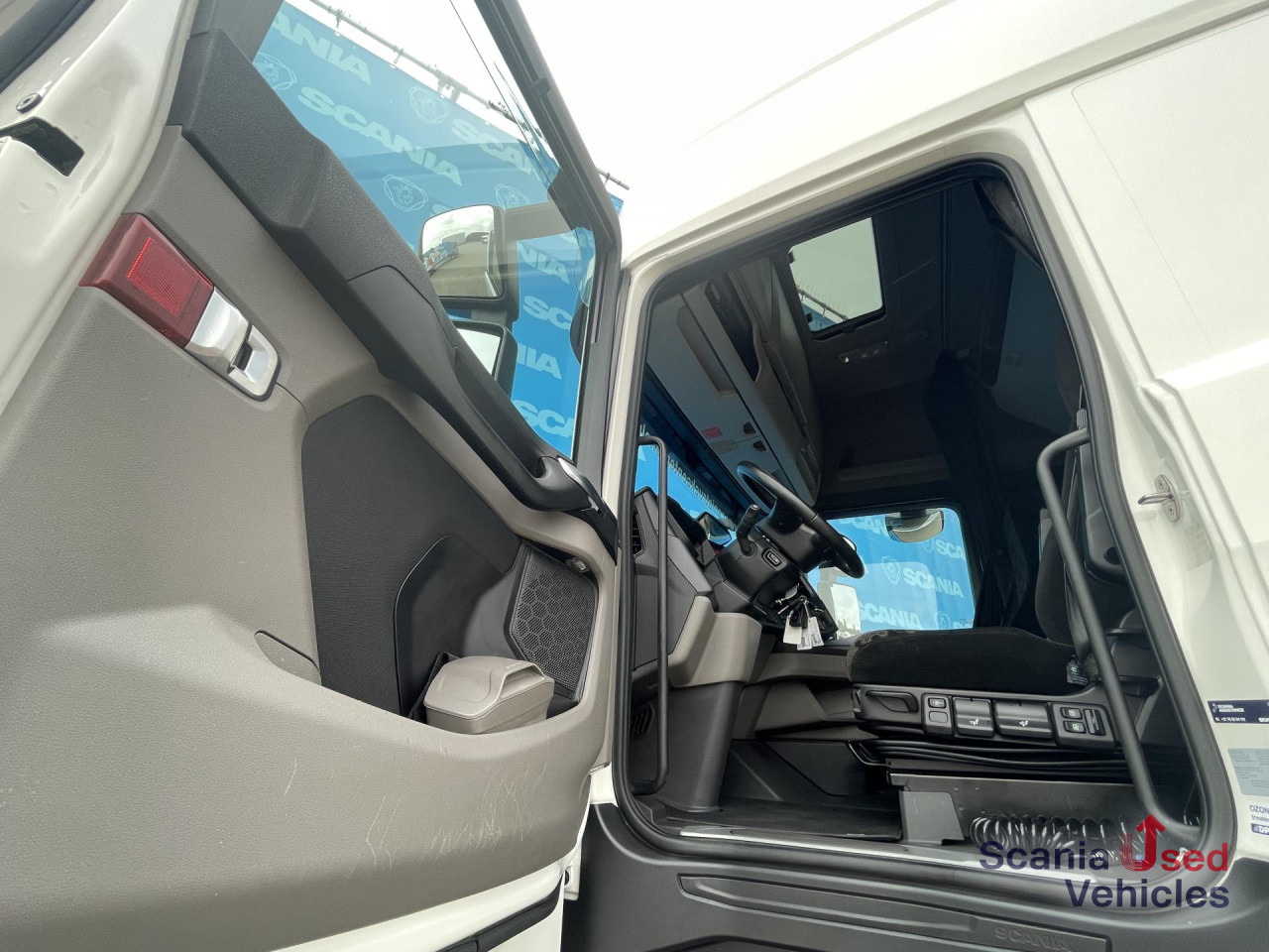 SCANIA S 500 A4x2NB RETARDER P-AIRCO FULL AIR 8T ACC - Τράκτορας: φωτογραφία 4 SCANIA S 500 A4x2NB RETARDER P-AIRCO FULL AIR 8T ACC - Τράκτορας: φωτογραφία 4