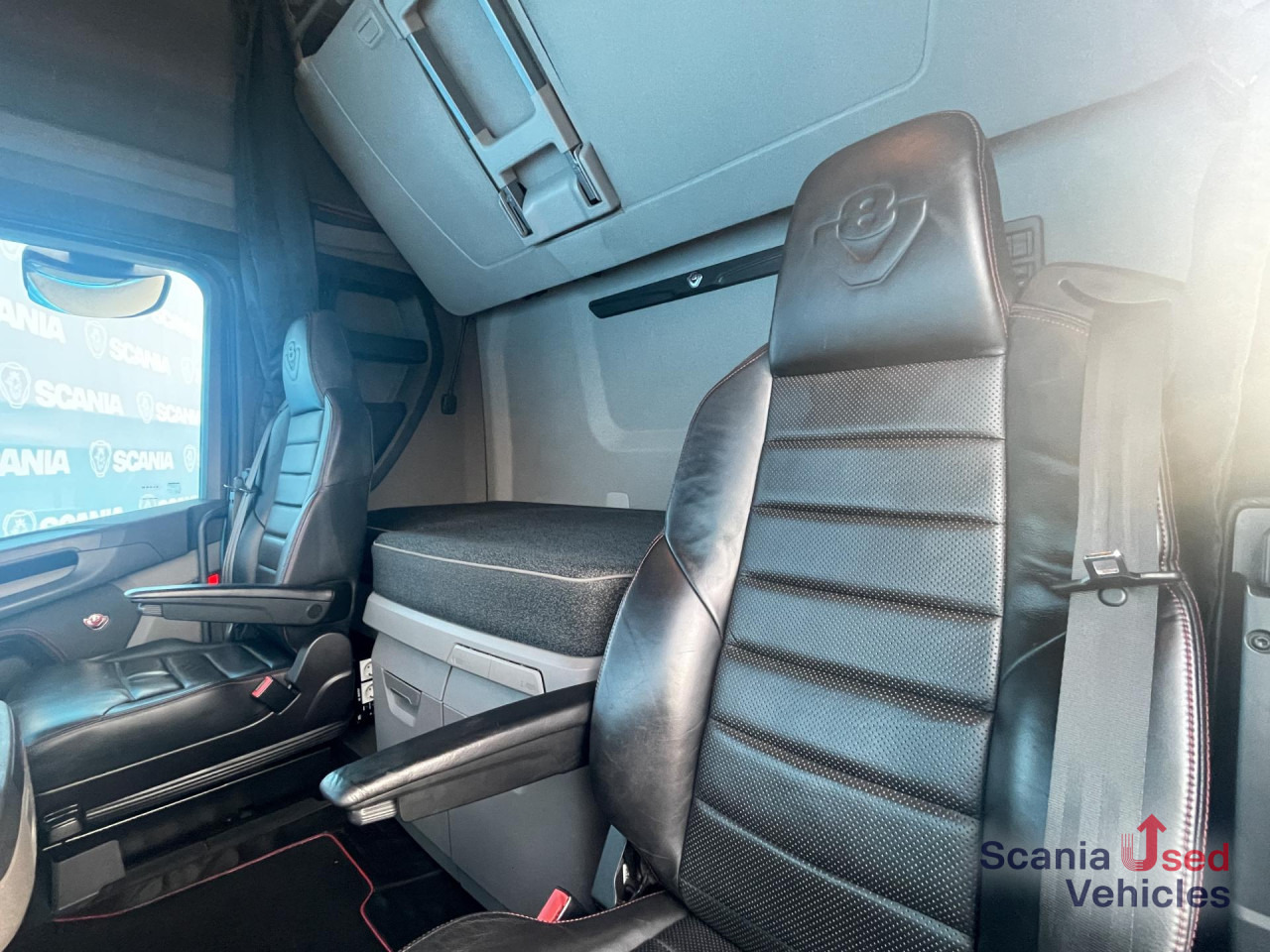 SCANIA S 660 A6x2/4NB V8 RETARDER FULL AIR 8T DIFF-L LED - Τράκτορας: φωτογραφία 3 SCANIA S 660 A6x2/4NB V8 RETARDER FULL AIR 8T DIFF-L LED - Τράκτορας: φωτογραφία 3