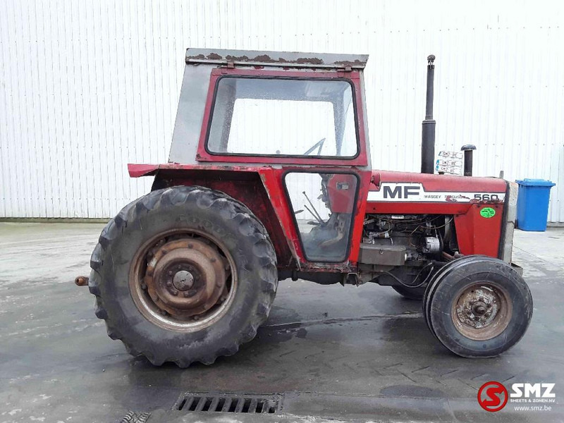 Massey Ferguson 560 - Τρακτέρ: φωτογραφία 4 Massey Ferguson 560 - Τρακτέρ: φωτογραφία 4