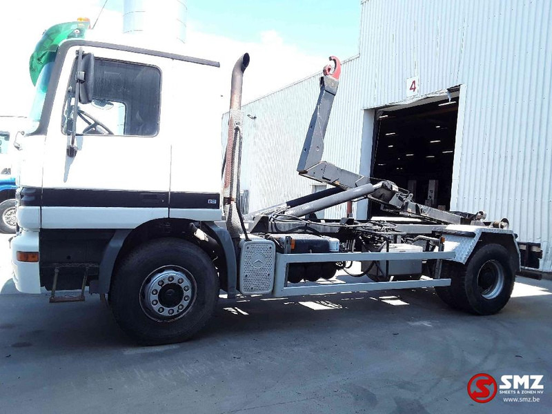 Mercedes-Benz Actros 1831 manual lames airco belgium truck - Φορτηγό μεταφοράς εμπορευματοκιβωτίων/ Κινητό αμάξωμα: φωτογραφία 5 Mercedes-Benz Actros 1831 manual lames airco belgium truck - Φορτηγό μεταφοράς εμπορευματοκιβωτίων/ Κινητό αμάξωμα: φωτογραφία 5