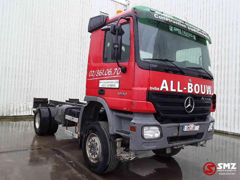 Mercedes-Benz Actros 1832 4x4 209000 km!! - Φορτηγό σασί: φωτογραφία 1 Mercedes-Benz Actros 1832 4x4 209000 km!! - Φορτηγό σασί: φωτογραφία 1