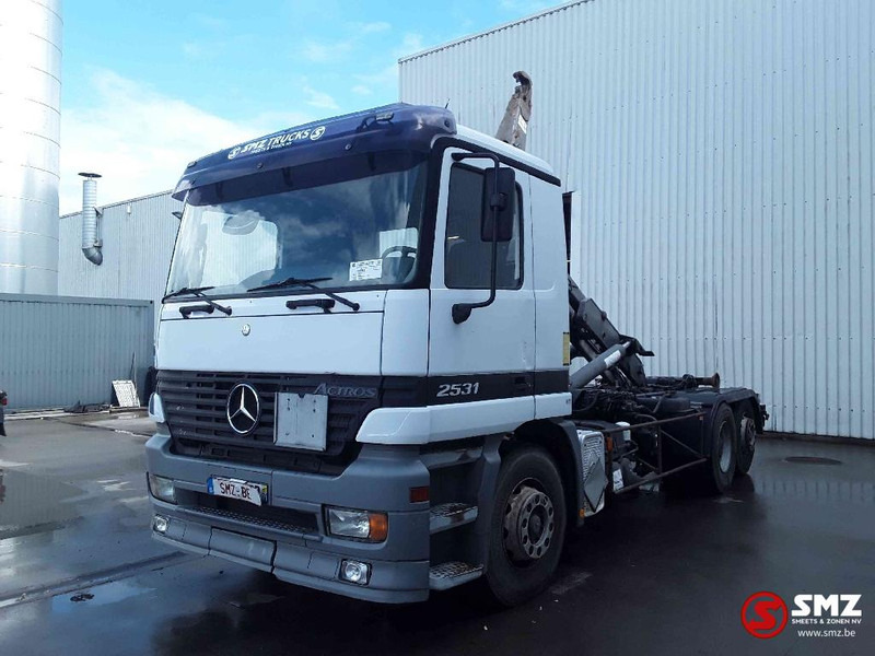 Mercedes-Benz Actros 2531 francais - Φορτηγό μεταφοράς εμπορευματοκιβωτίων/ Κινητό αμάξωμα: φωτογραφία 3 Mercedes-Benz Actros 2531 francais - Φορτηγό μεταφοράς εμπορευματοκιβωτίων/ Κινητό αμάξωμα: φωτογραφία 3