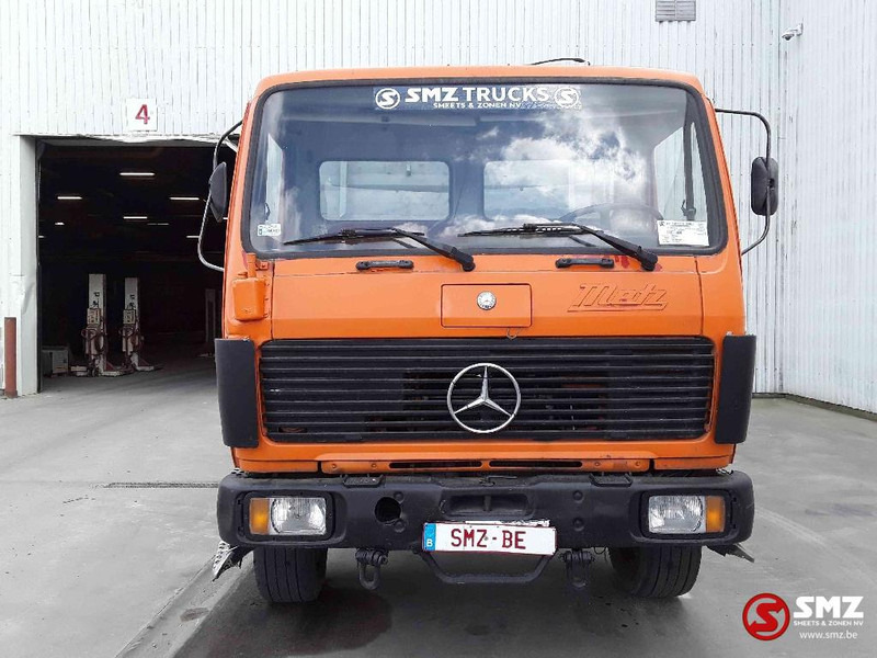 Mercedes-Benz SK 1017 4x4 - Φορτηγό ανατρεπόμενο: φωτογραφία 2 Mercedes-Benz SK 1017 4x4 - Φορτηγό ανατρεπόμενο: φωτογραφία 2
