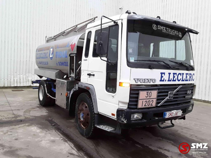 Volvo FL6 9500L - Φορτηγό βυτιοφόρο: φωτογραφία 1 Volvo FL6 9500L - Φορτηγό βυτιοφόρο: φωτογραφία 1