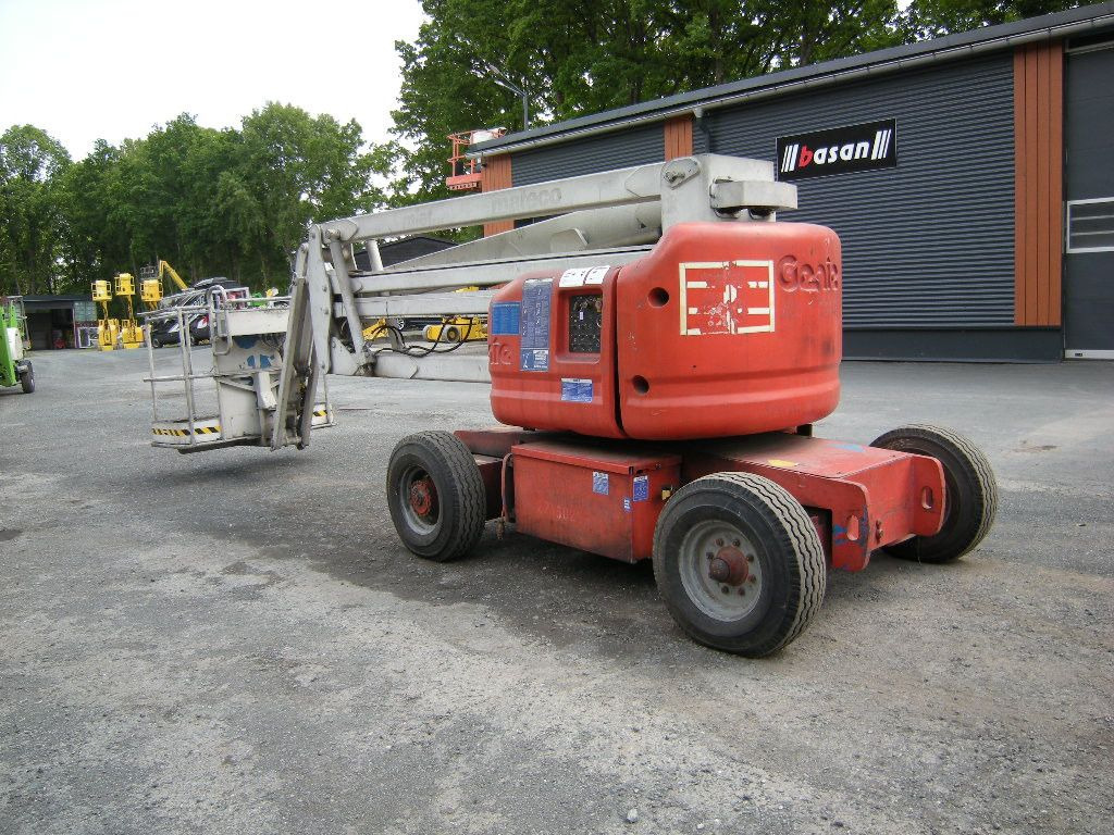 Φορτηγό με εναέρια πλατφόρμα Genie Arbeitsbühne Genie Z 45/25 BI Energie, 15,8 m: φωτογραφία 23