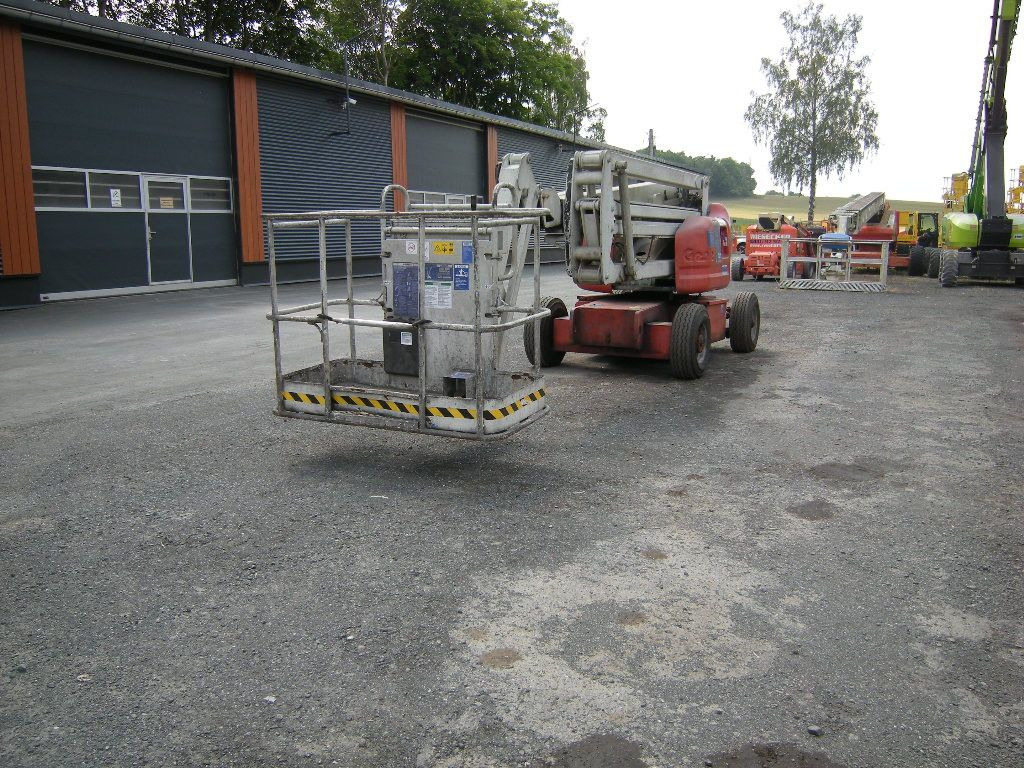 Φορτηγό με εναέρια πλατφόρμα Genie Arbeitsbühne Genie Z 45/25 BI Energie, 15,8 m: φωτογραφία 17