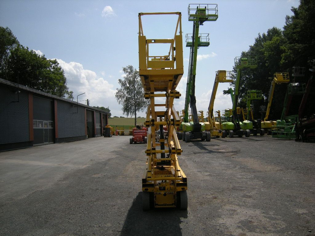 Genie GS-2632, Scherenarbeitsbühne Genie 10 m - Φορτηγό με εναέρια πλατφόρμα: φωτογραφία 3 Genie GS-2632, Scherenarbeitsbühne Genie 10 m - Φορτηγό με εναέρια πλατφόρμα: φωτογραφία 3