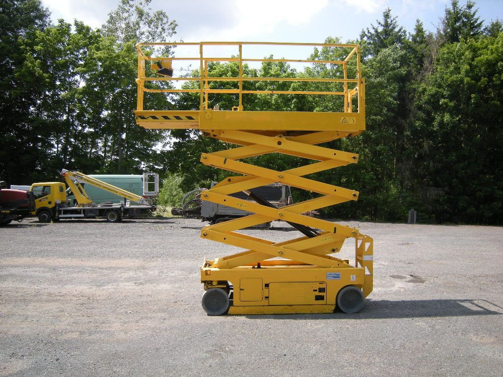 Genie GS-2632, Scherenarbeitsbühne Genie 10 m - Φορτηγό με εναέρια πλατφόρμα: φωτογραφία 5 Genie GS-2632, Scherenarbeitsbühne Genie 10 m - Φορτηγό με εναέρια πλατφόρμα: φωτογραφία 5