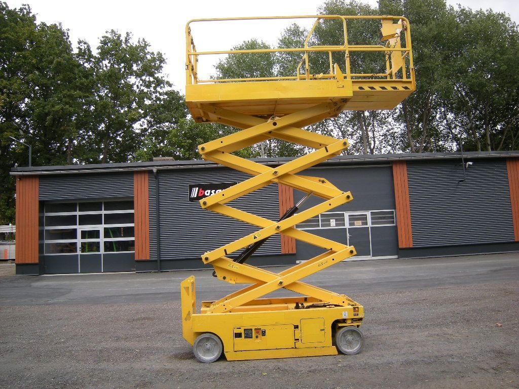 Genie GS 2646, Scherenarbeitsbühne Genie 9,9 m - Φορτηγό με εναέρια πλατφόρμα: φωτογραφία 1 Genie GS 2646, Scherenarbeitsbühne Genie 9,9 m - Φορτηγό με εναέρια πλατφόρμα: φωτογραφία 1