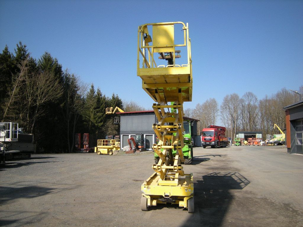 Φορτηγό με εναέρια πλατφόρμα Genie GS 3246, Scherenarbeitsbühne Genie 11,9 m: φωτογραφία 7
