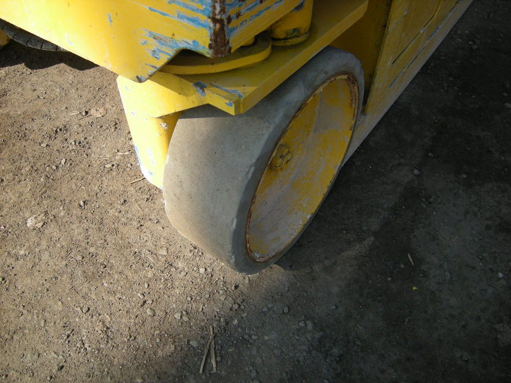 Φορτηγό με εναέρια πλατφόρμα Genie GS 3246, Scherenarbeitsbühne Genie 11,9 m: φωτογραφία 12