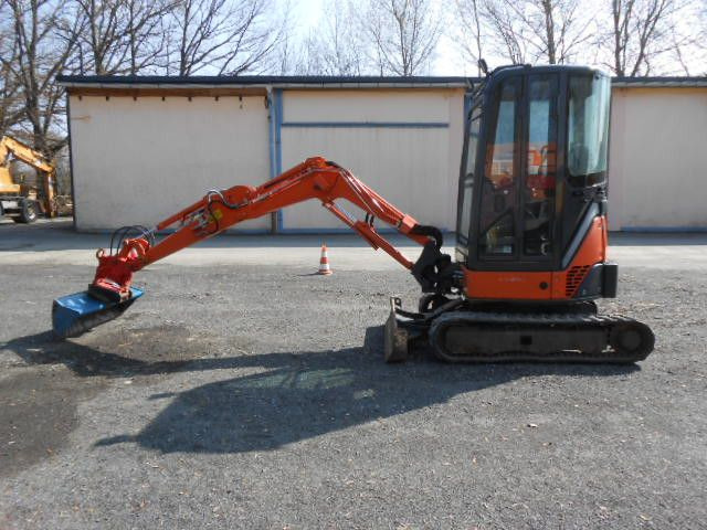 Hitachi ZX22U-2CLR , Powertilt - Μίνι εκσκαφέας: φωτογραφία 1 Hitachi ZX22U-2CLR , Powertilt - Μίνι εκσκαφέας: φωτογραφία 1