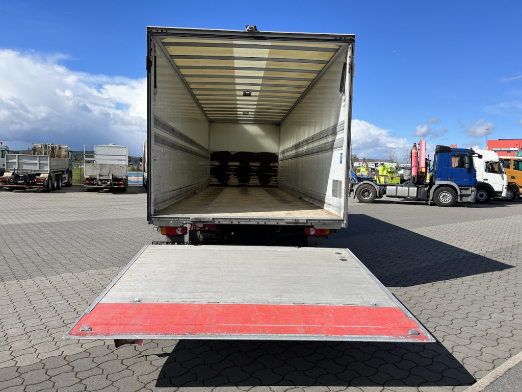 Iveco 120E25 Eurocargo 4x2 Koffer | Ladebordwand - Φορτηγό: φωτογραφία 2 Iveco 120E25 Eurocargo 4x2 Koffer | Ladebordwand - Φορτηγό: φωτογραφία 2